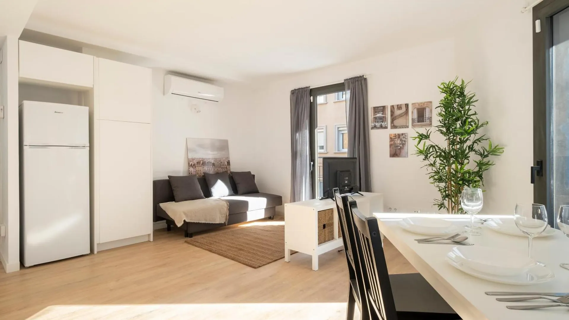 Centric Apartment Camp Nou L'Hospitalet de Llobregat Spain